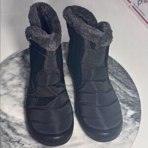 Women’s AB black boots sz 40 (9)